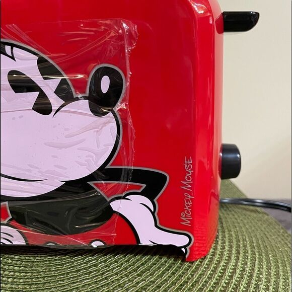 Disney Mickey Mouse 2 slice toaster DCM-21 NWT - Picture 7 of 13